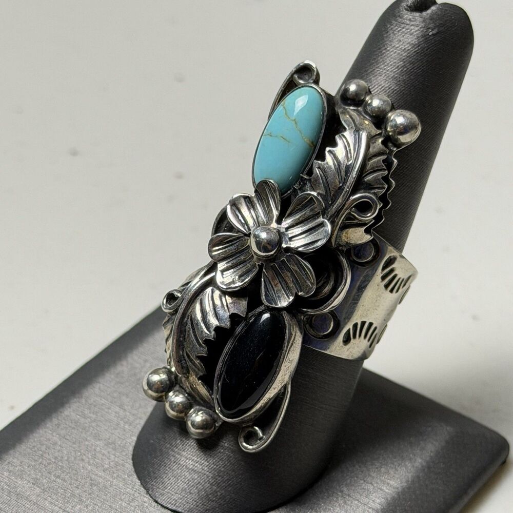 Stunning Southwestern Mexico CII Turquoise & Onyx Size 8.5 Statement Sterling Ti